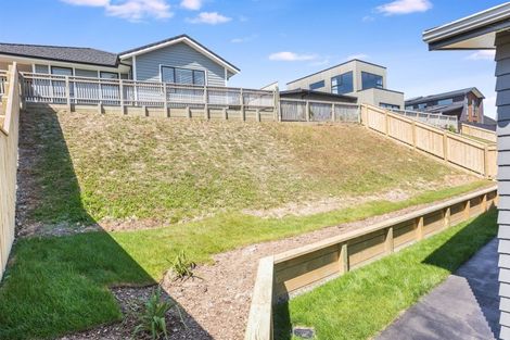 Photo of property in 20 Rotorua Grove, Aotea, Porirua, 5024