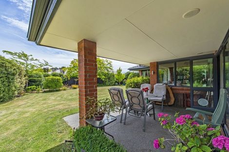 Photo of property in 5 Pollock Place, Rolleston, 7614