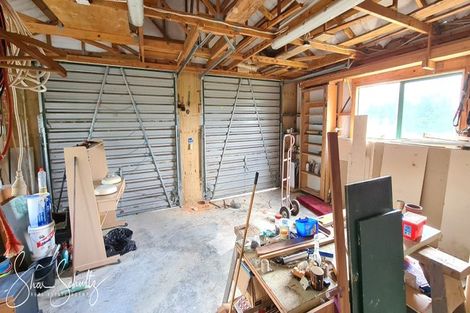 Photo of property in 105 Gorge Road, Maungaturoto, 0520