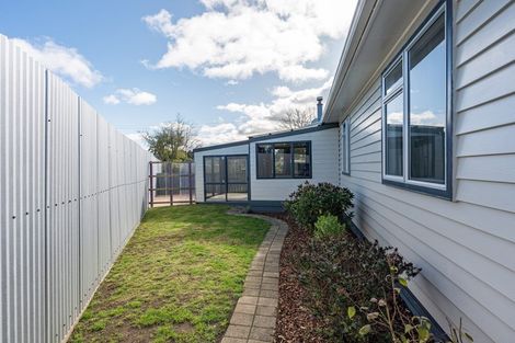 Photo of property in 84 Invergarry Road, Hilltop, Taupo, 3330