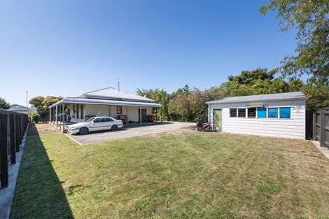 Photo of property in 44 Lombard Street, Palmerston North, 4410