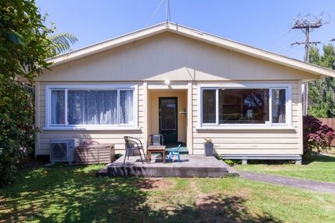 Photo of property in 3 Upjohn Street, Brooklands, New Plymouth, 4310