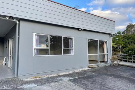 Photo of property in 31 Sequoia Place, Sunnynook, Auckland, 0620