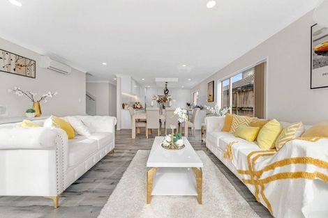 Photo of property in 97 Baverstock Road, Flat Bush, Auckland, 2016