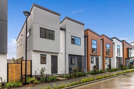 Photo of property in 13 Raupeti Lane, Henderson, Auckland, 0612