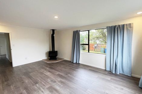 Photo of property in 56 Arodella Crescent, Ranui, Auckland, 0612