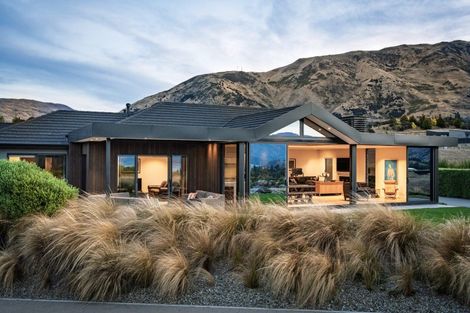 Photo of property in 9 Ruby Ridge, Wanaka, 9305