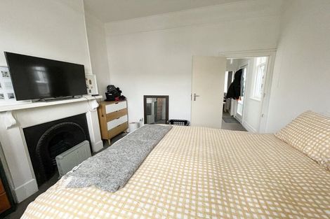 Photo of property in 10 Royal Street, Berhampore, Wellington, 6023