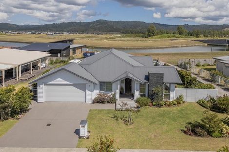 Photo of property in 105 Kupe Drive, Whitianga, 3510