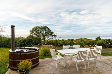 Photo of property in 8 Edna Street, Ocean View, Dunedin, 9035