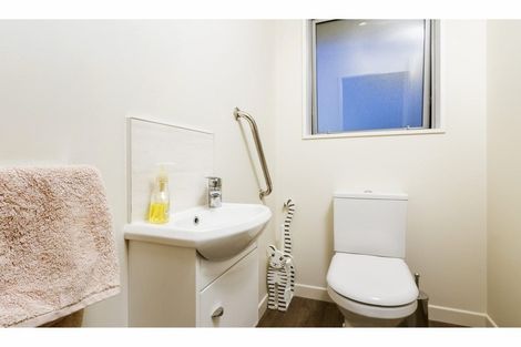 Photo of property in 1 Holly Way, Tahunanui, Nelson, 7011