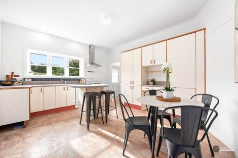 Photo of property in 1 Riverside Drive, Waiwhetu, Lower Hutt, 5010