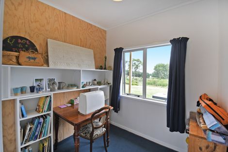 Photo of property in 3 Pavel Place, Kaiwaka, 0573