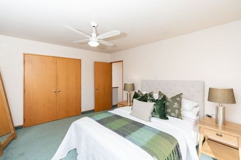 Photo of property in 15 Burn-murdoch Street, St Andrews, Hamilton, 3200