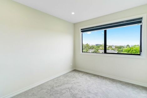 Photo of property in 1/8 Knight Avenue, Mount Albert, Auckland, 1025