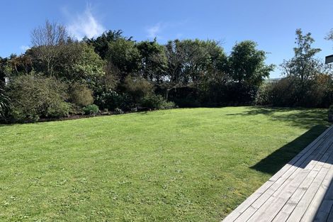 Photo of property in 159 Regent Street, Martinborough, 5711