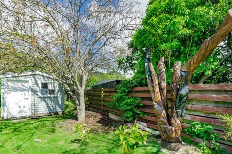 Photo of property in 93 Winara Avenue, Waikanae, 5036