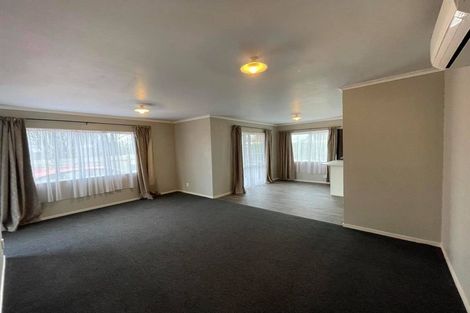 Photo of property in 11 Cherrywood Place, Western Heights, Rotorua, 3015