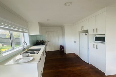 Photo of property in 41 Mahara Avenue, Birkenhead, Auckland, 0626