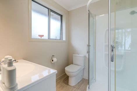 Photo of property in 73 Severn Street, Green Island, Dunedin, 9018