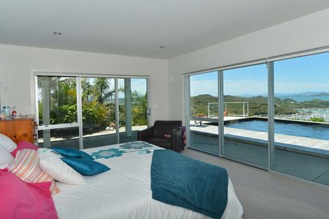 Photo of property in 27 Doves Bay Road, Kerikeri, 0294