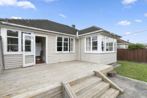 Photo of property in 13 Harris Street, Naenae, Lower Hutt, 5011
