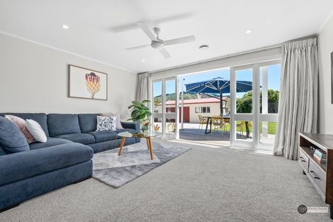 Photo of property in 76 Shakespeare Avenue, Trentham, Upper Hutt, 5018