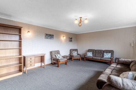 Photo of property in 13 Hamilton Avenue, Winton, 9720