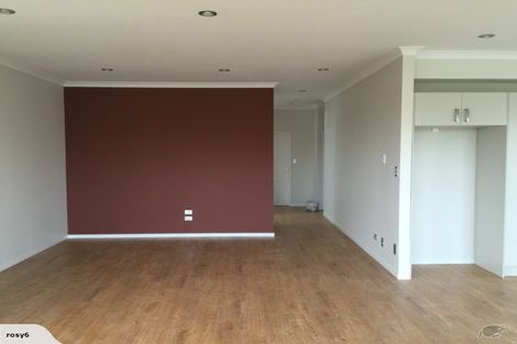 Photo of property in 43 Maylee Crescent, Gulf Harbour, Whangaparaoa, 0930