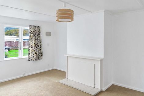 Photo of property in 3 Bryant Grove, Taita, Lower Hutt, 5011