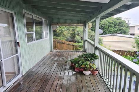 Photo of property in 13 Waiora Road, Stanmore Bay, Whangaparaoa, 0932