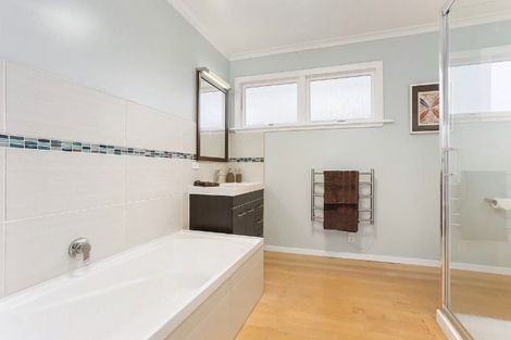 Photo of property in 103 Stanmore Bay Road, Stanmore Bay, Whangaparaoa, 0932