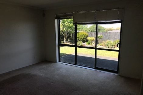 Photo of property in 24 Woodcroft Way, Pukekohe, 2120