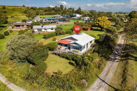Photo of property in 10 Church Road, Maketu, Paengaroa, 3189