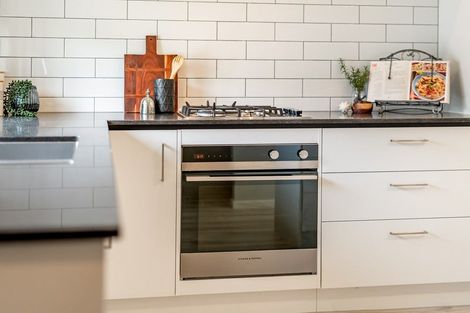 Photo of property in 84 Mawai Hakona Drive, Wallaceville, Upper Hutt, 5018