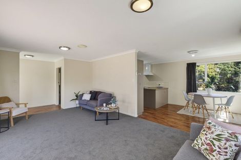 Photo of property in 136a Seaview Road, Westown, New Plymouth, 4310