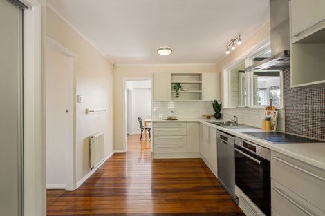 Photo of property in 152 Helston Road, Paparangi, Wellington, 6037