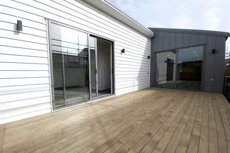 Photo of property in 38 John Gray Street, Papakura, 2110