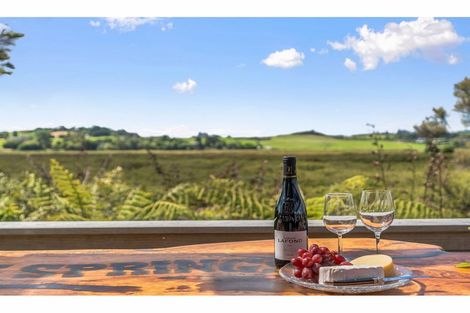 Photo of property in 10 Spinnaker Lane, Mangawhai, 0505