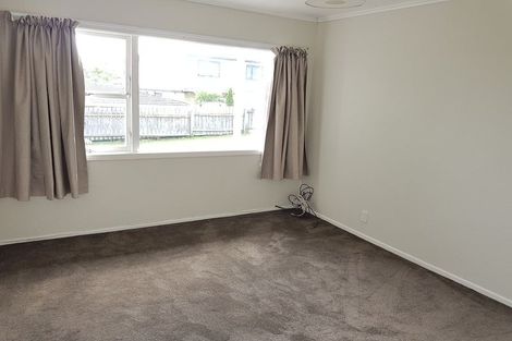Photo of property in 3/298 Blockhouse Road, Avondale, Auckland, 0600