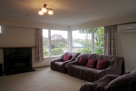 Photo of property in 1 Kohima Drive, Khandallah, Wellington, 6035