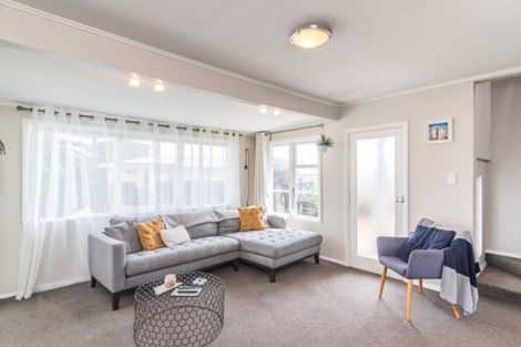 Photo of property in 31 Winton Street, Paraparaumu Beach, Paraparaumu, 5032
