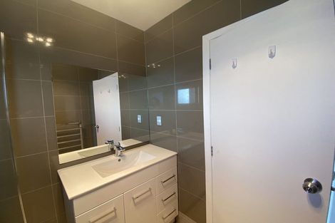 Photo of property in 1/60 Bruce Road, Glenfield, Auckland, 0629