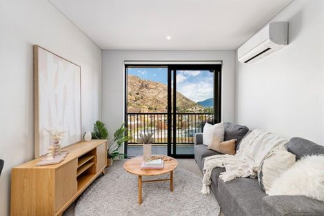 Photo of property in Toru Apartments, 606/10 Copper Beech Avenue, Frankton, Queenstown, 9300