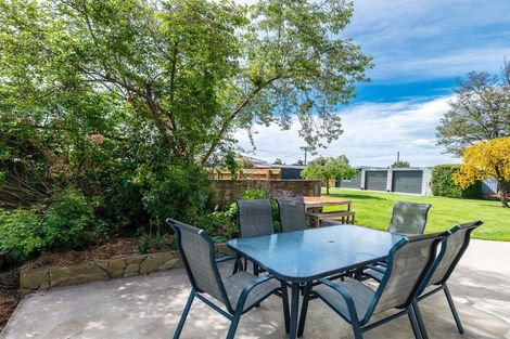 Photo of property in 6 Exeter Street, Waimate, 7924