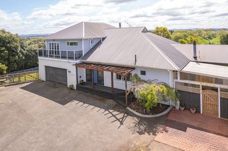 Photo of property in 100 Western Line, Brunswick, Whanganui, 4571