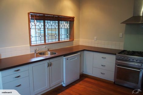 Photo of property in 2/19 Tahunanui Drive, Tahunanui, Nelson, 7011