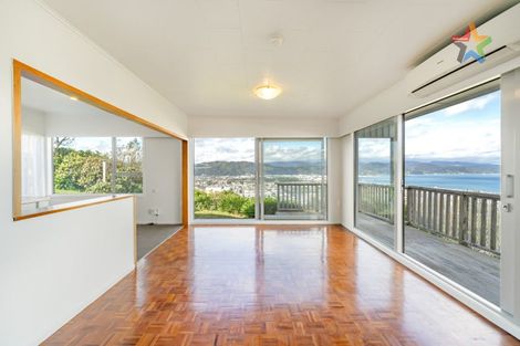 Photo of property in 5/30 London Road, Korokoro, Lower Hutt, 5012
