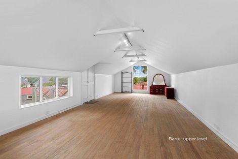 Photo of property in 533 Yaldhurst Road, Yaldhurst, Christchurch, 7676