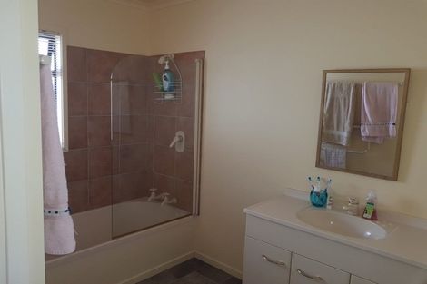 Photo of property in 47 Kiddle Drive, Hilltop, Taupo, 3330